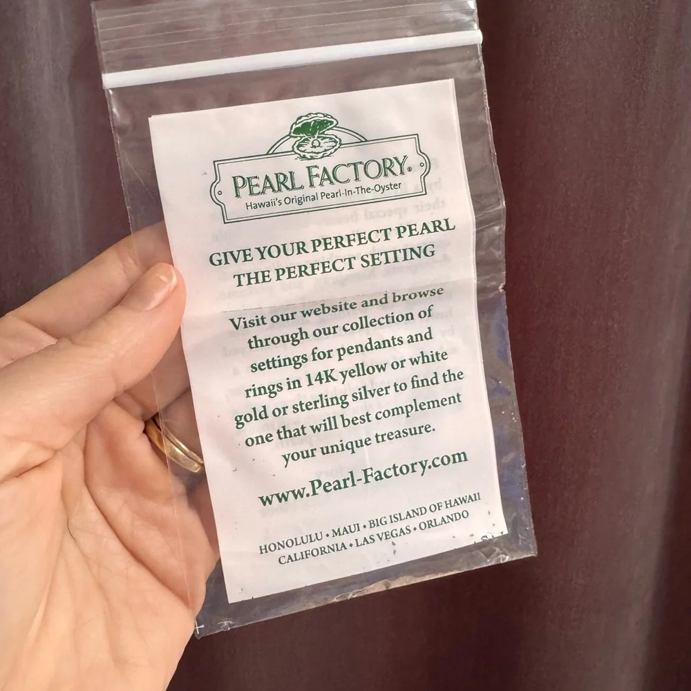 Na Hoku Pearl from Pearl Factory - 1/4” White - Picture 5 of 10